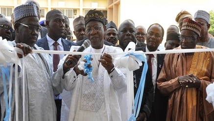 l-r: Prof. Muhammad Yahuza Vice Chancellor, Bayero University, Kano (BUK); Alhaji Lai Mohammed, Minister of Information and Culture; and Prof. Jibril Aminu, former minister of Petroleum, while commissioning the Faculty of Mass Communication building at BUK in Kano.